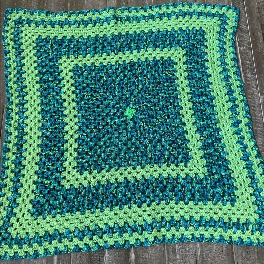 Vintage Blue Green Crochet Knit Afghan Throw Baby Blanket Decor